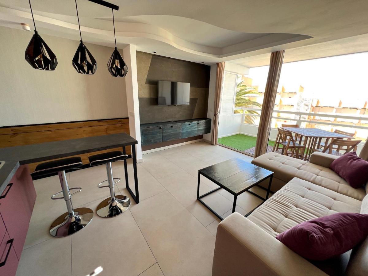 The White Waves Tf Holiday Apartment Las Americas Playa Feñabe Екстериор снимка